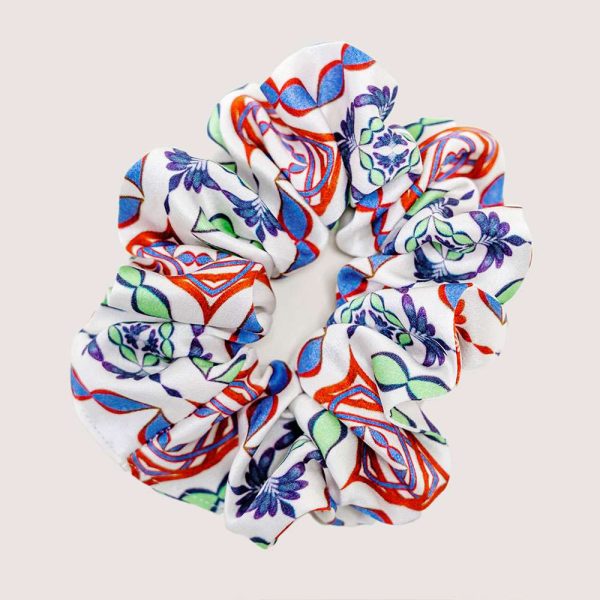 Tegulas Scrunchie